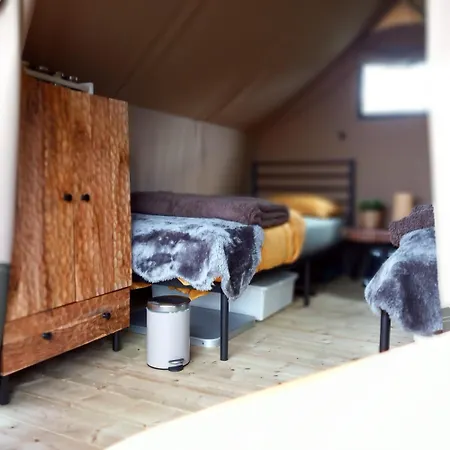 Luxury tent Safari 'weidezicht' *